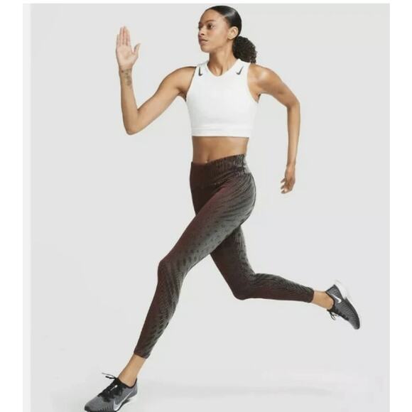 NIKE Epic Luxe Run Division 7/8 Tights Medium Style #CU6175-677 - Picture 1 of 16